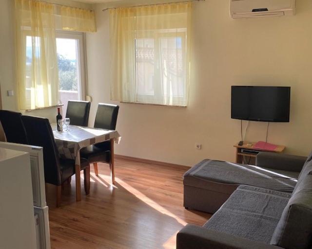 Apartments Nesic Peroj Fazana Luaran gambar
